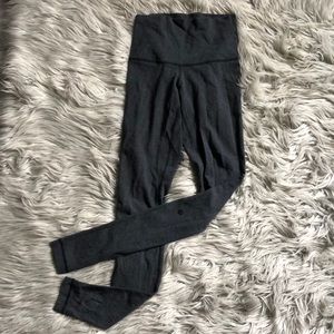 Wunder Under 28” Leggings, size 4.